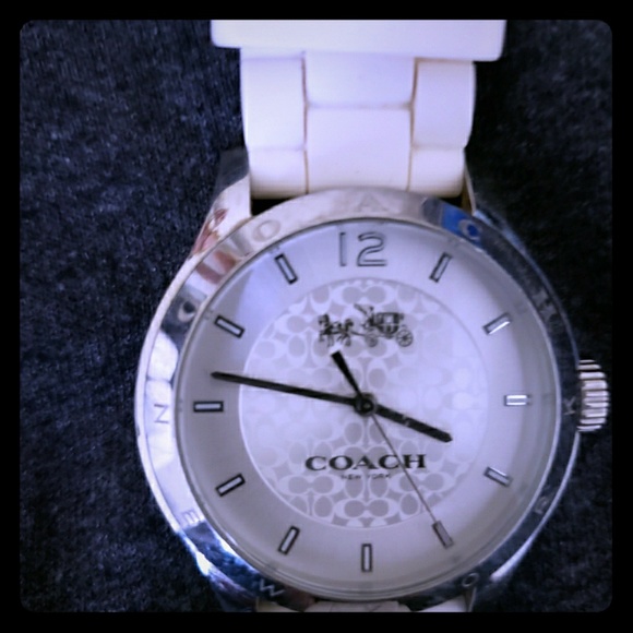 COACH Watch - Picture 1 of 4